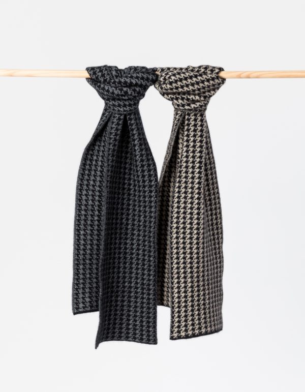 Houndstooth Scarf - Image 2