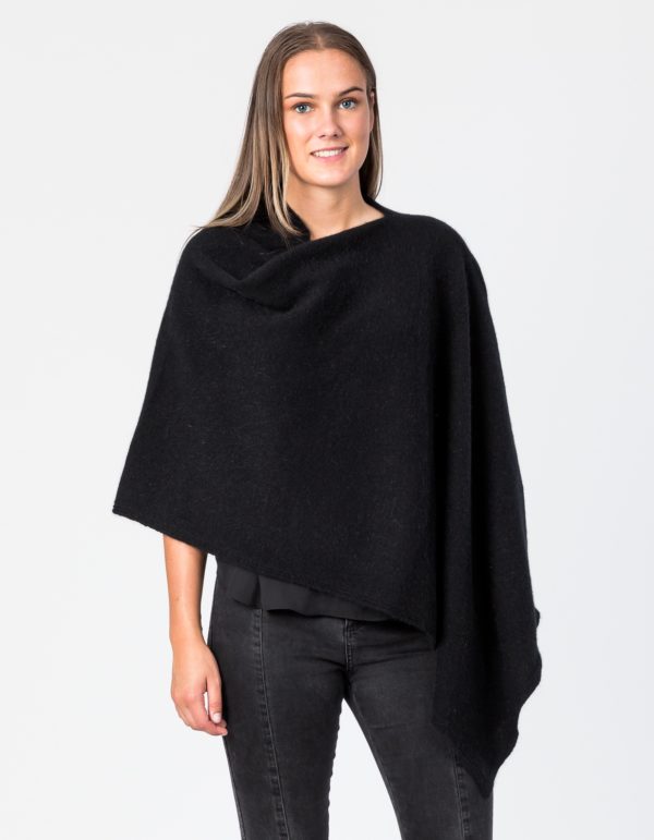 Alexandra Poncho - Image 8
