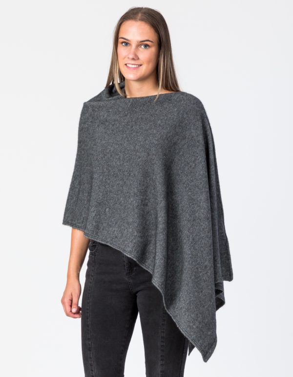 Alexandra Poncho - Image 7