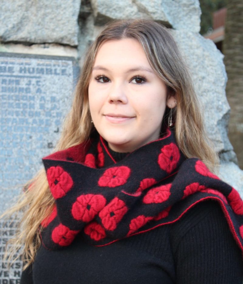 Poppy Scarf