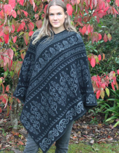 Koru poncho front